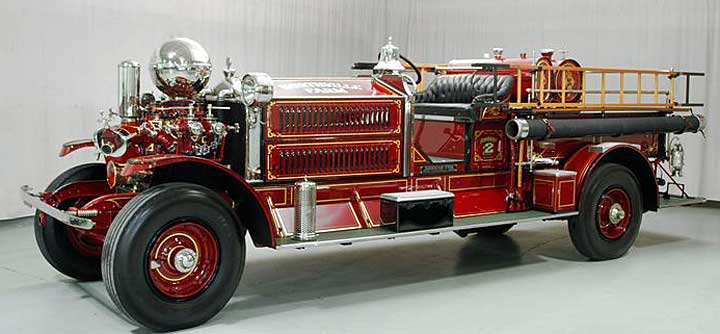 1923 Maxim fire engine at Firefly Restoration.